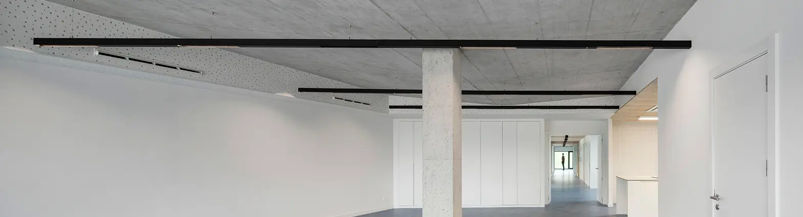 Slider 2 - Lineare Systeme für Aufhängung und Befestigung - Celux Iluminación